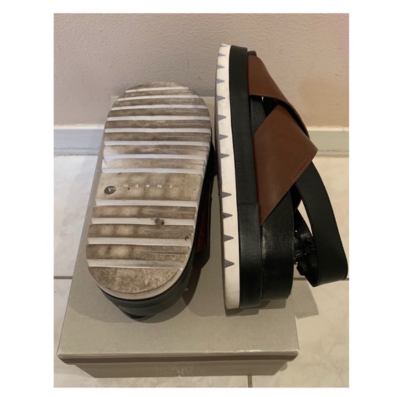Marni Fussbett Sandal - Size 38 - Picture 4 of 4